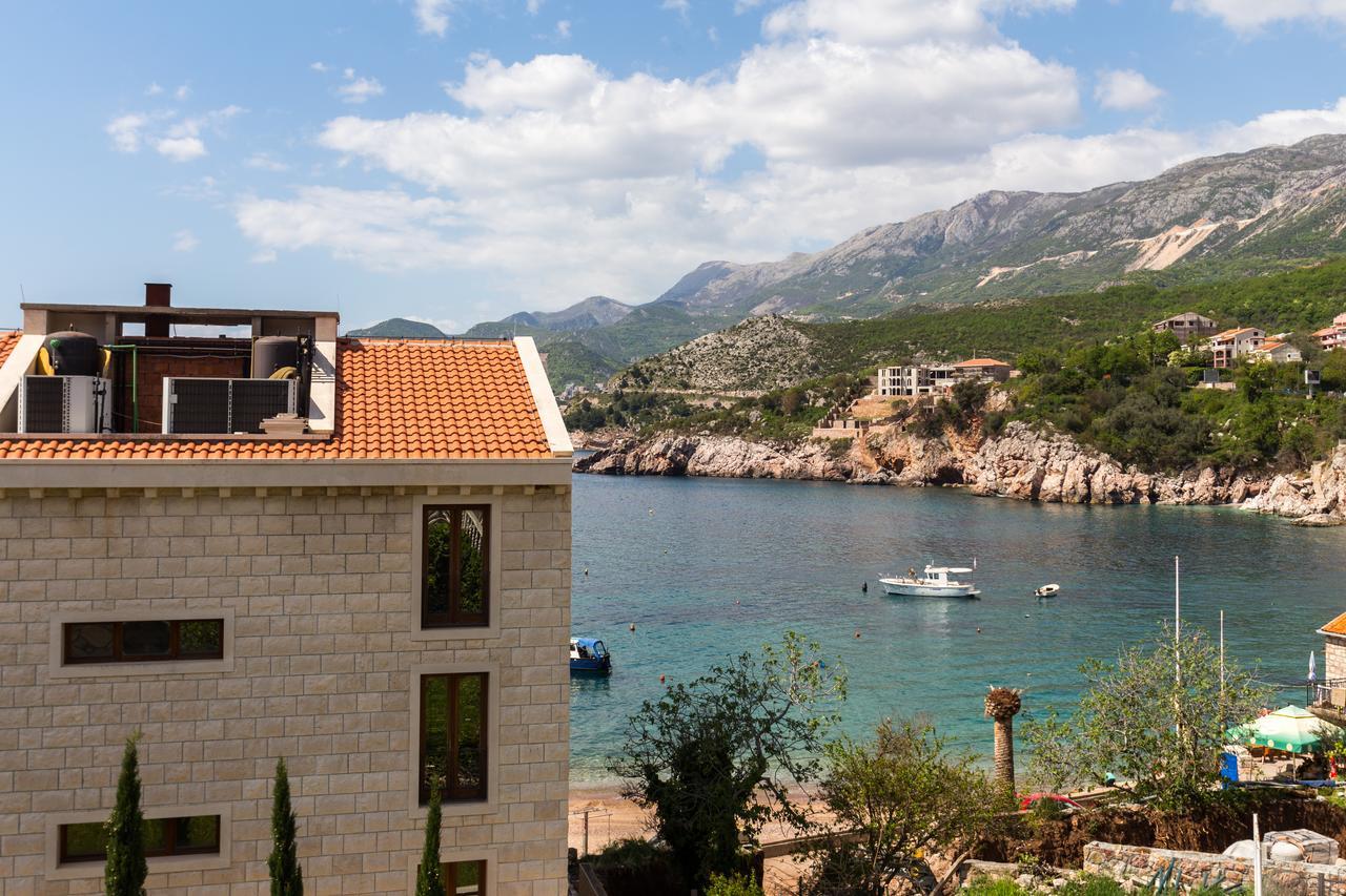Apartments Varja Sveti Stefan Eksteriør bilde